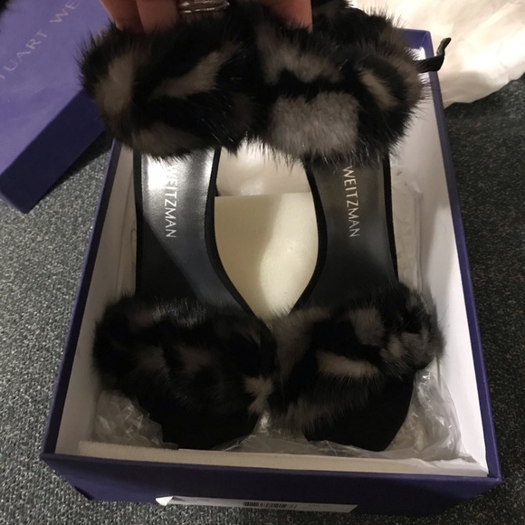 Seen on Gigi Hadid NWT Stuart Weitzman Mink Heels - Picture 2 of 8